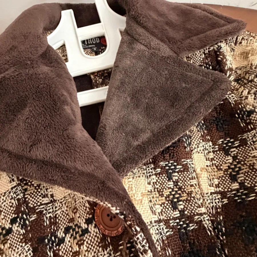 پالتو چهارخونه