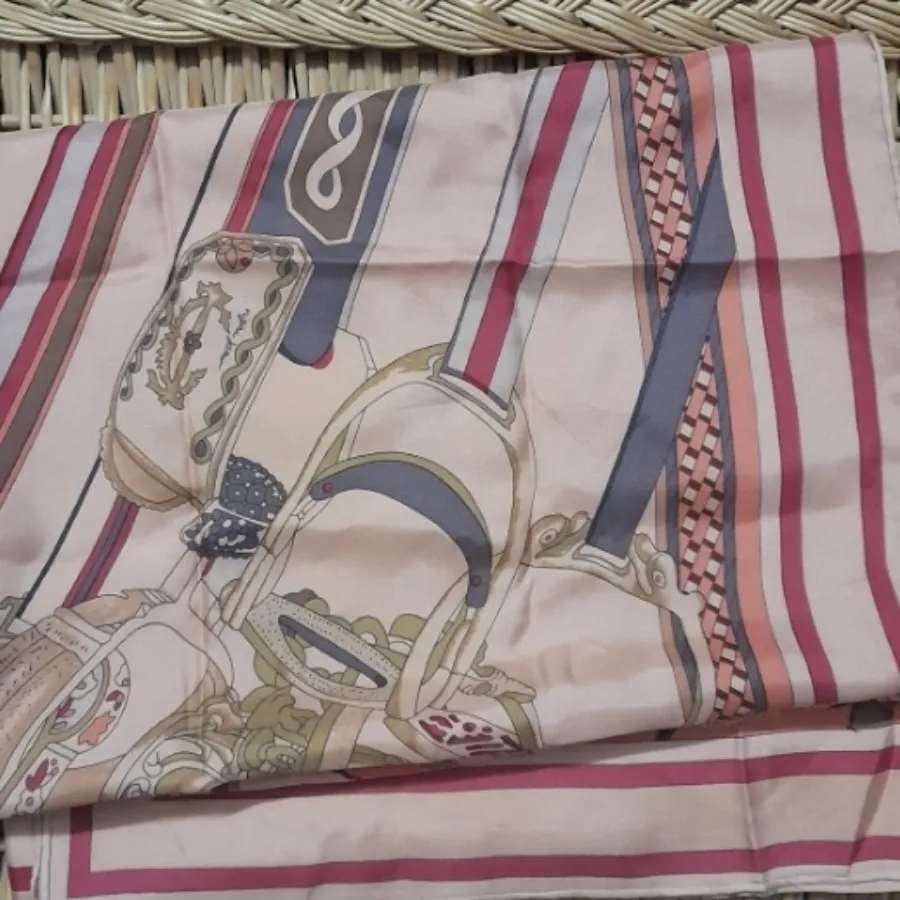 روسری قواره دار