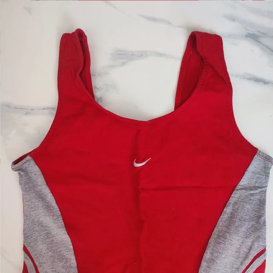 ست ورزشی نایکی