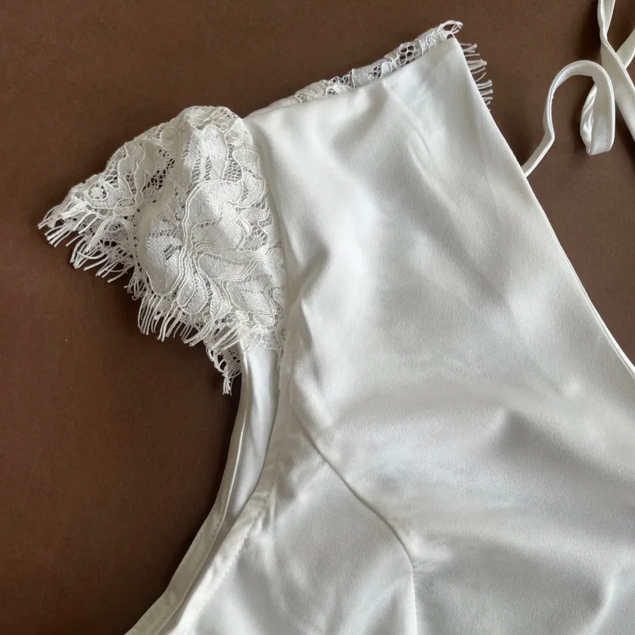 پیراهن مجلسی سفید پشت تور