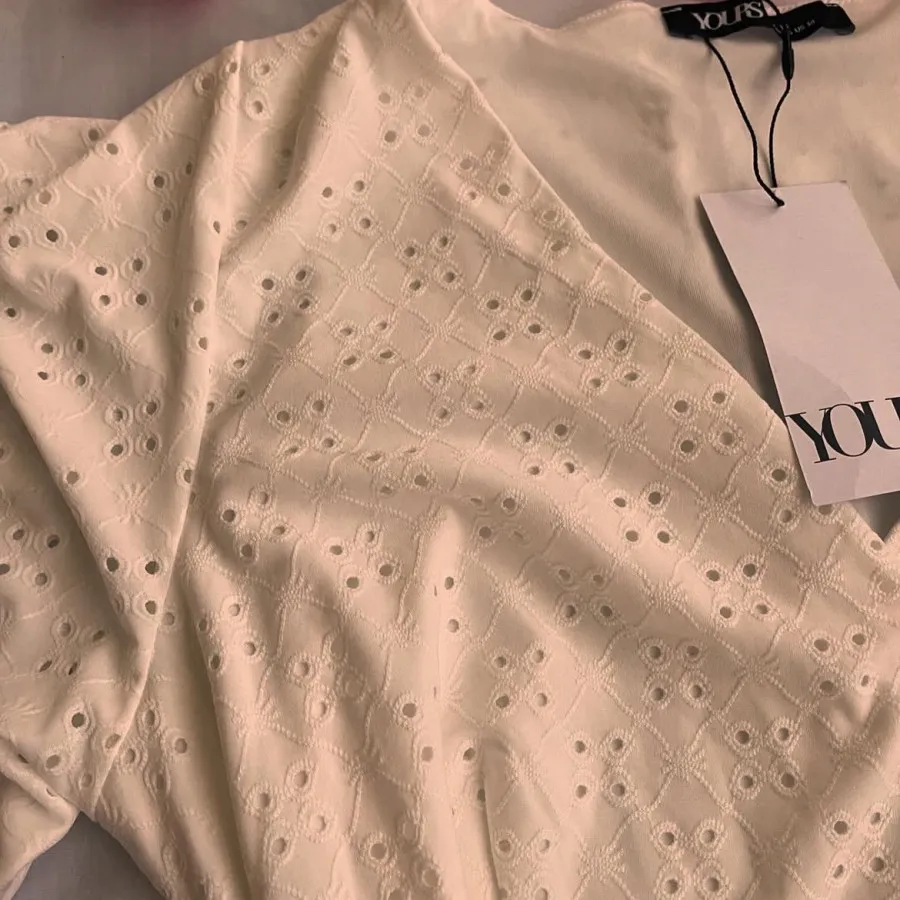 پیراهن خامه دوزی سفید