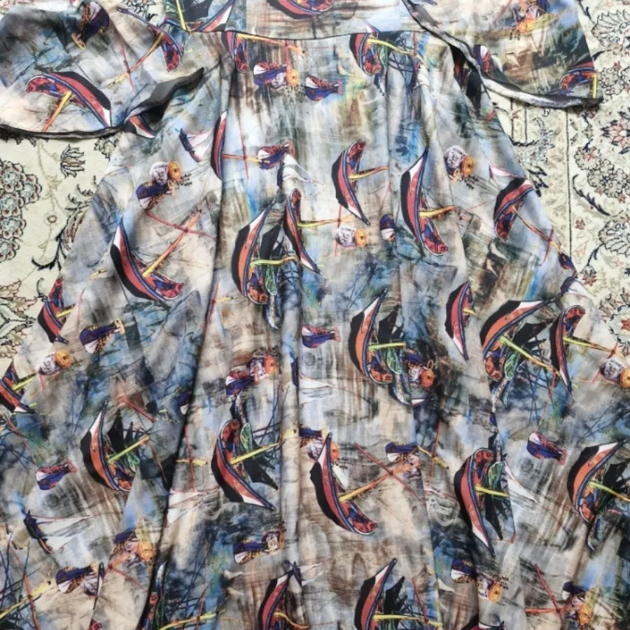 پیراهن های بلند پوشیده