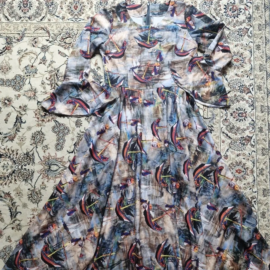 پیراهن های بلند پوشیده