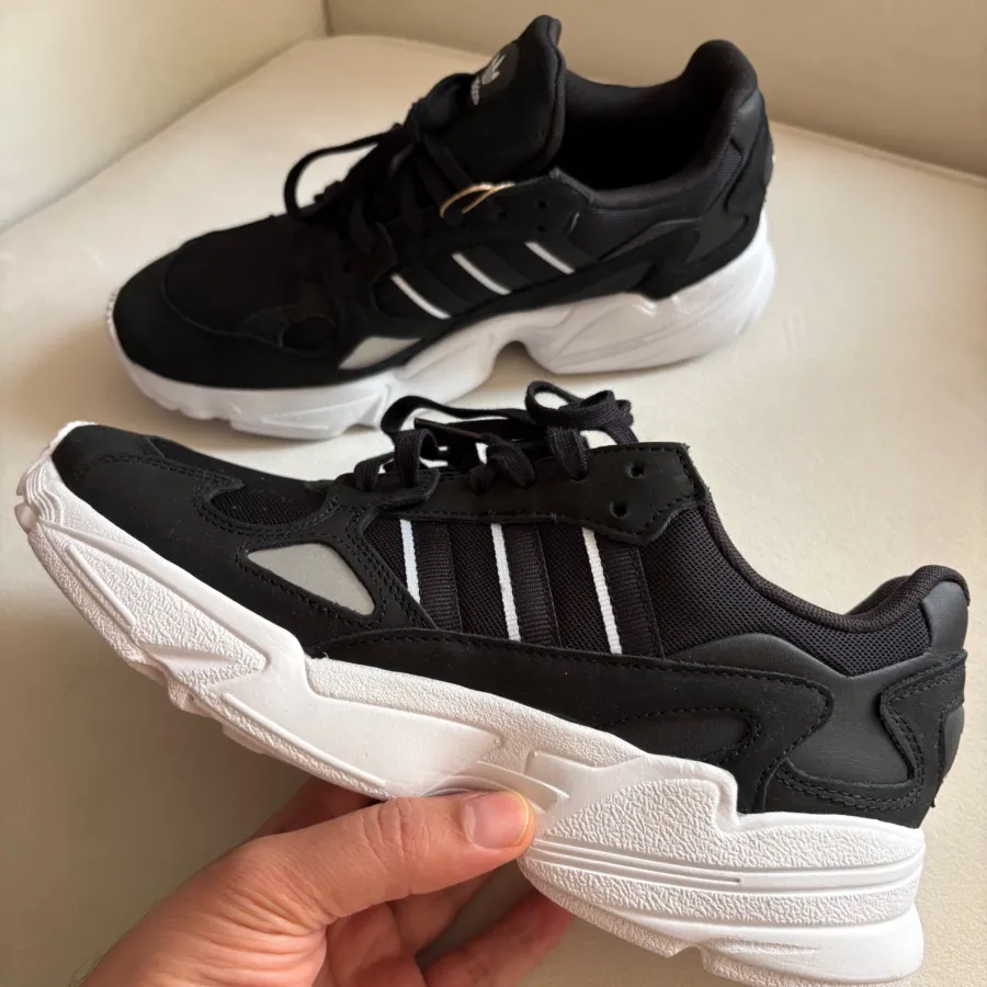 کتونی اورجینال آدیداس فال