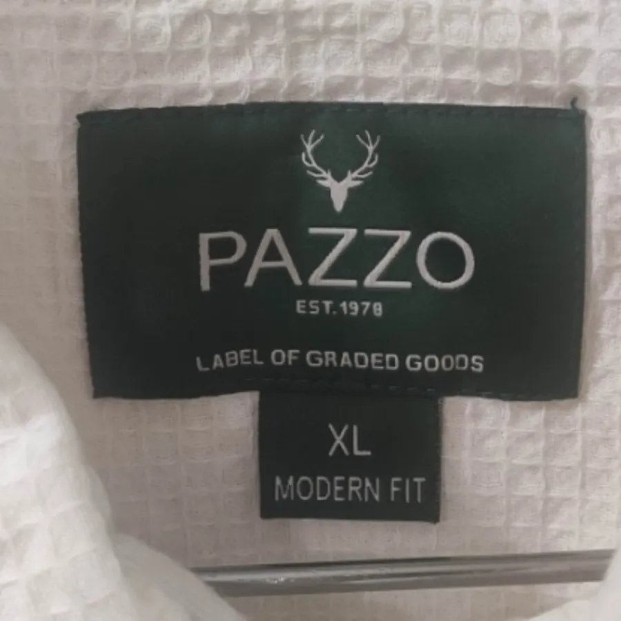 پیراهن سفید