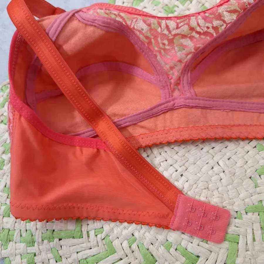 سوتین زیرکتی