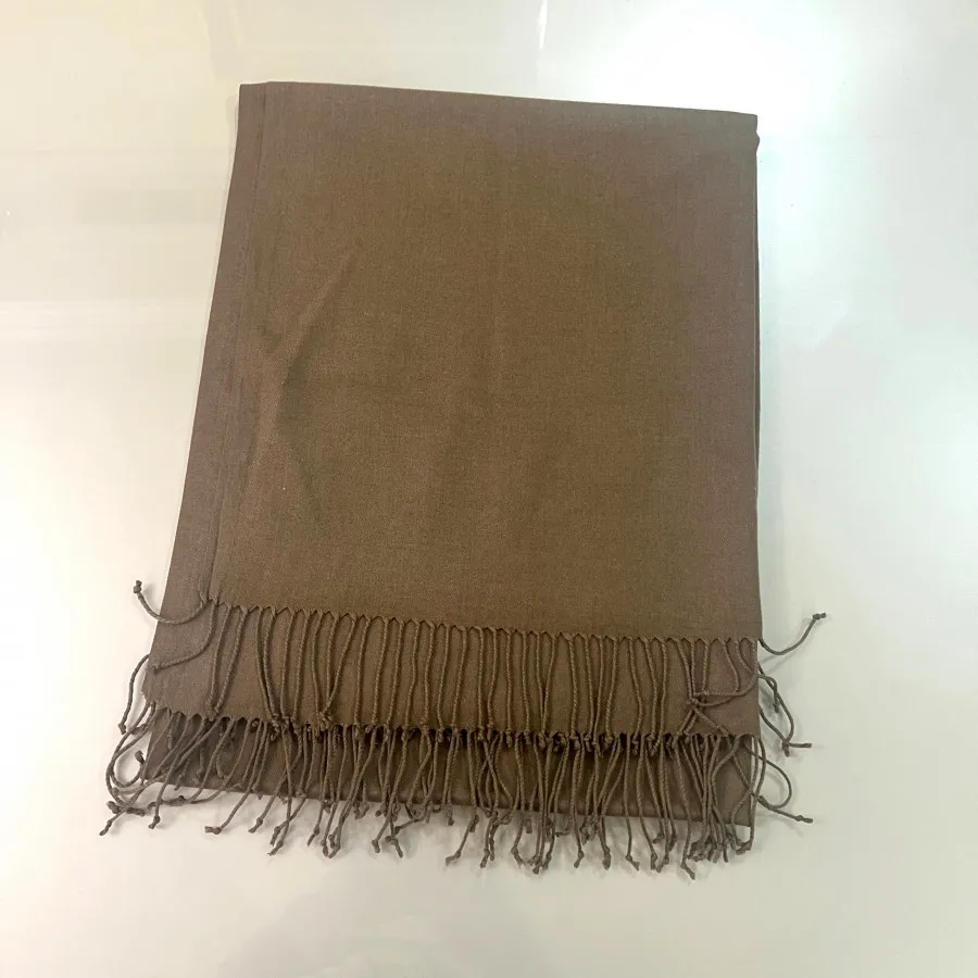 شال گرم پاییز و زمستانی