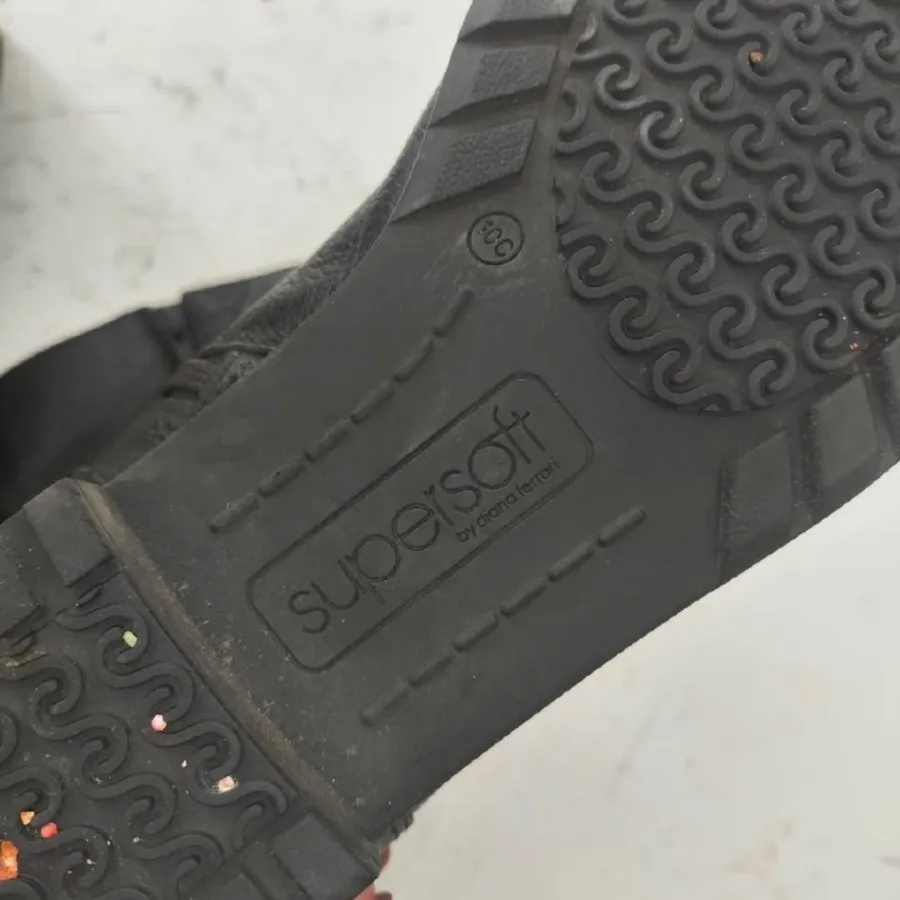 بوت زنانه اورجینال