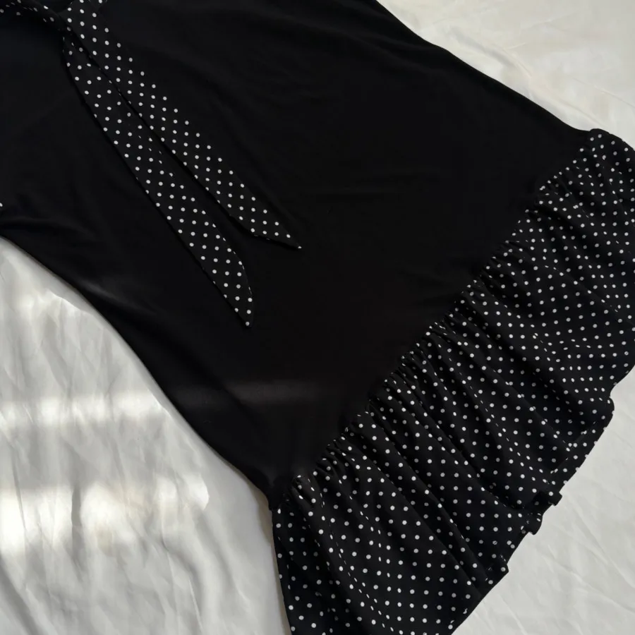 پیراهن یقه کراواتی