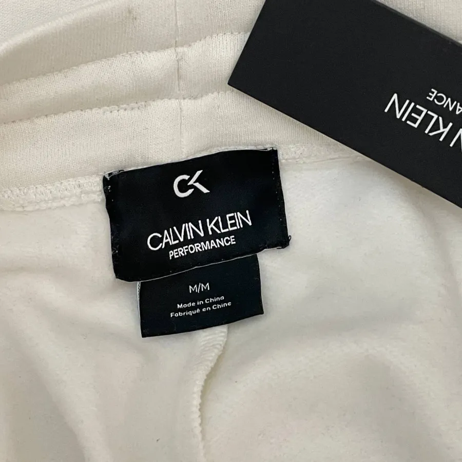 جاگر‌ یونیسکس تو کرکی