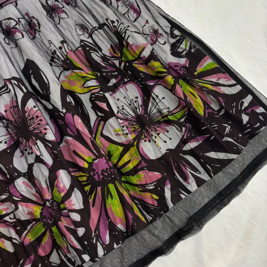 پیراهن عروسکی