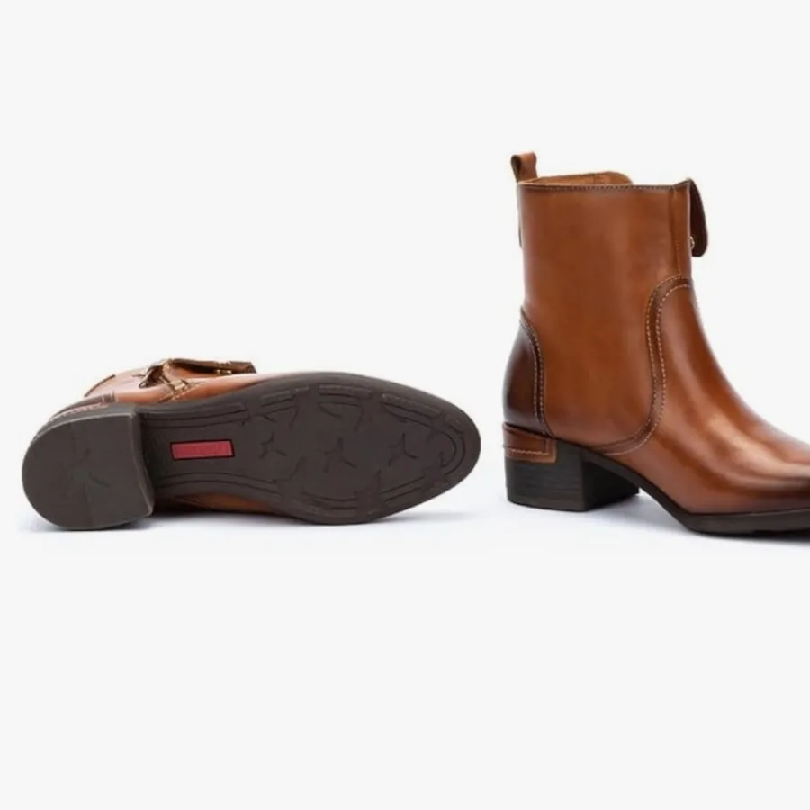 نیم بوت تمام چرم