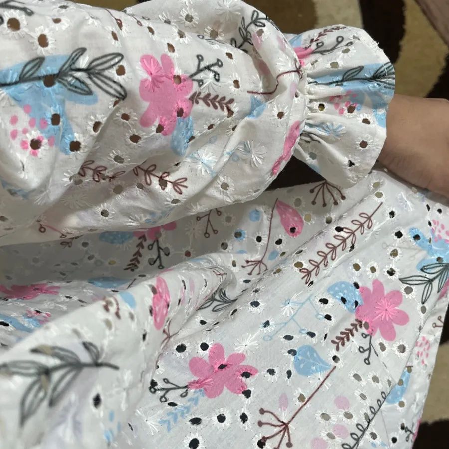 مانتو عروسکی