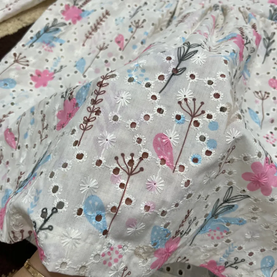 مانتو عروسکی