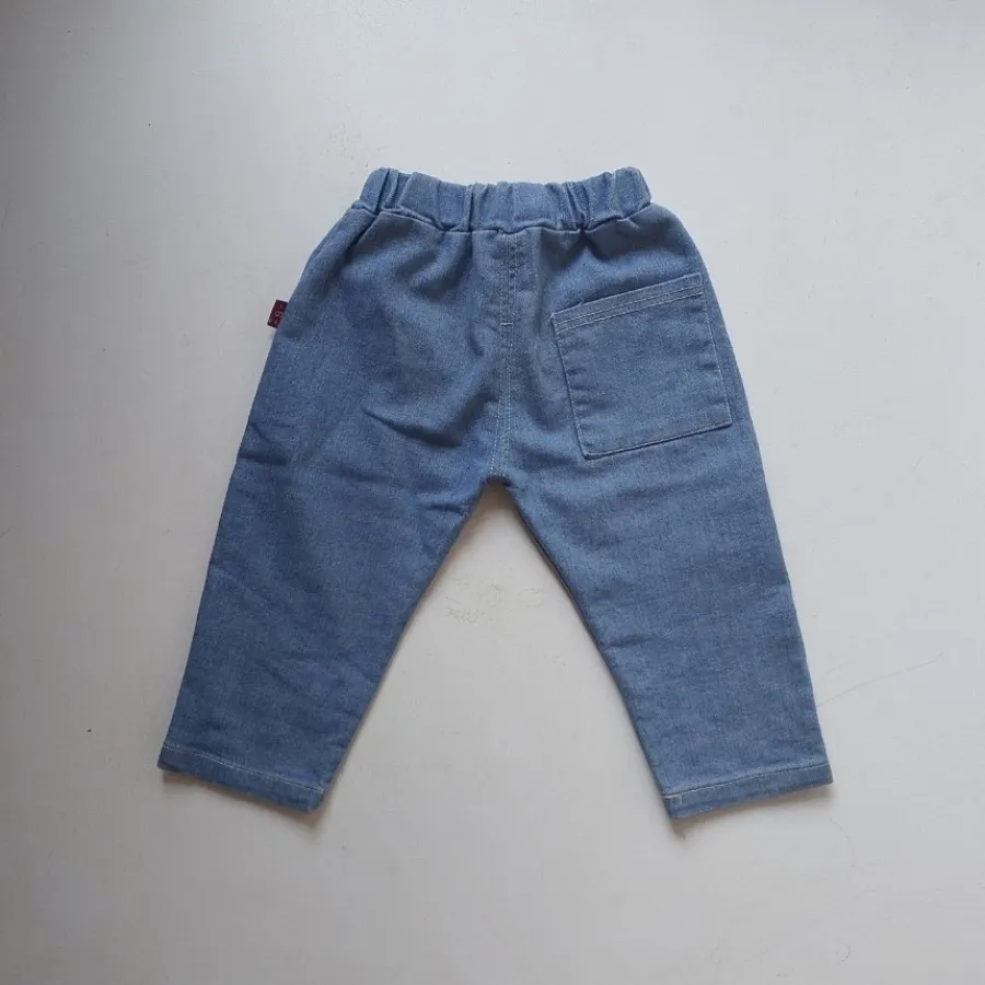 شلوار بچگانه