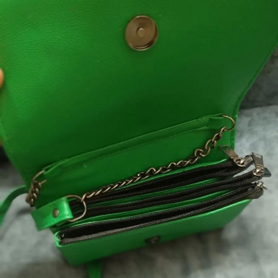 کیف پاسپورتی زنانه