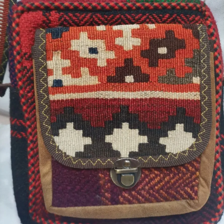 کیف دوشی گلیمی