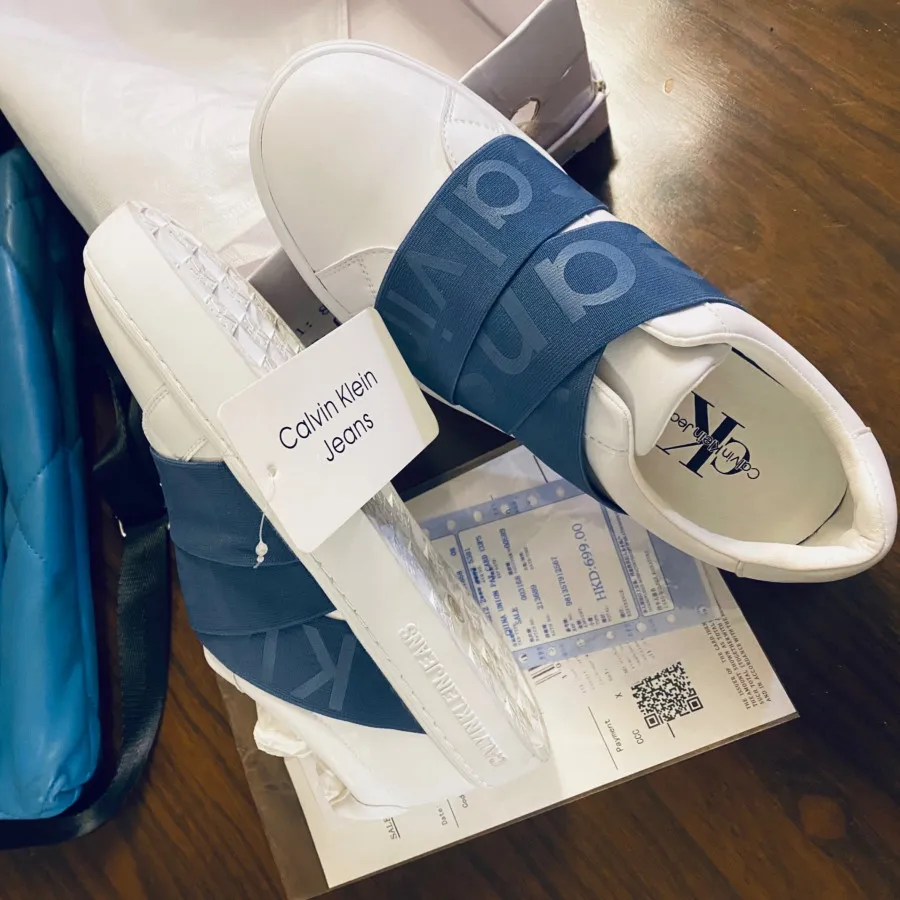 کتونی کالوین کلین