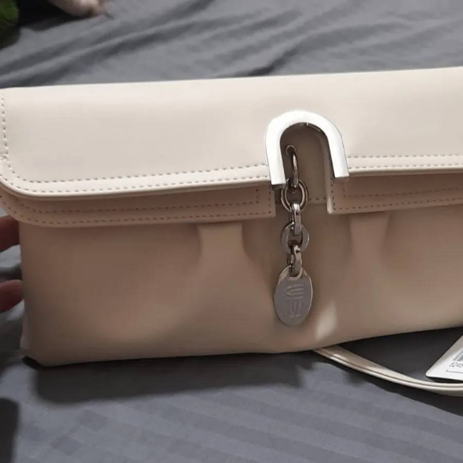 کیف مجلسی بوفالوسفید