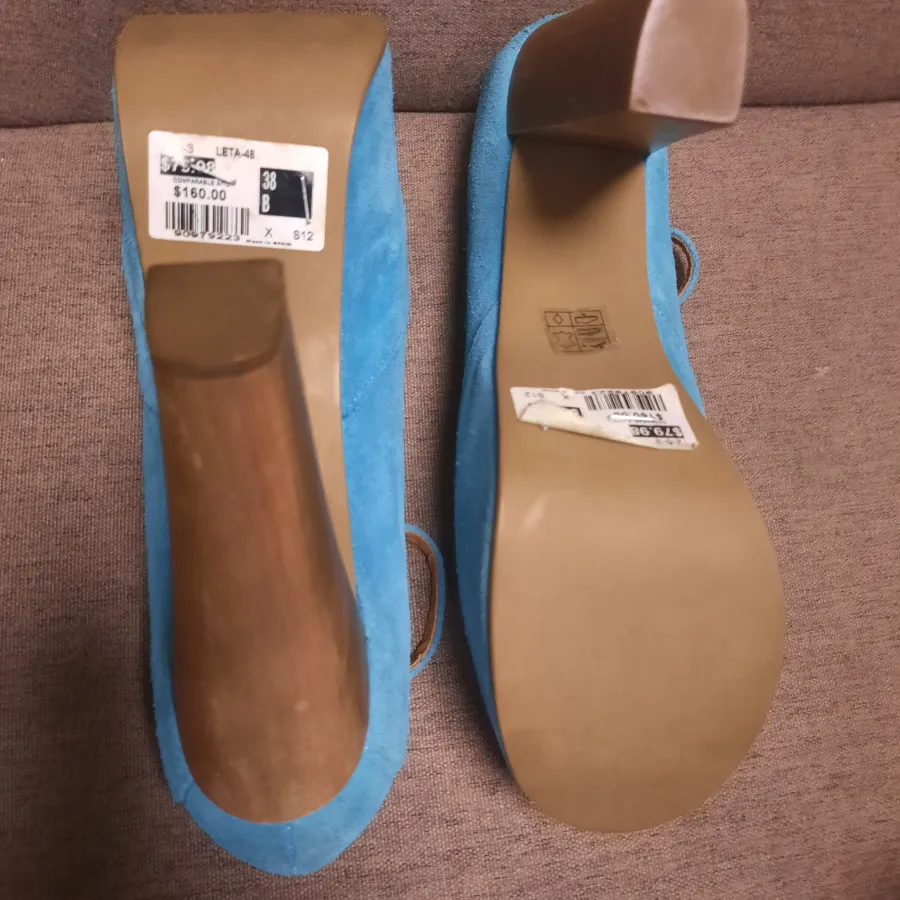 کفش برند آمریکایی