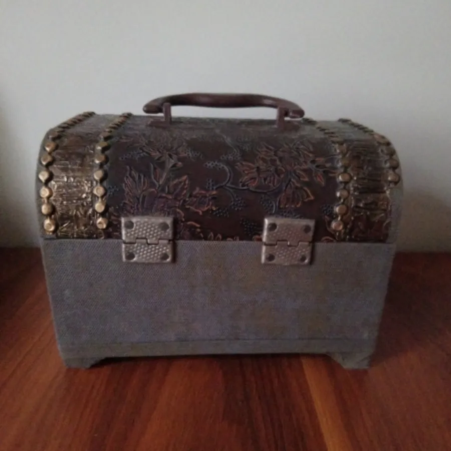 صندوقچه چوبی