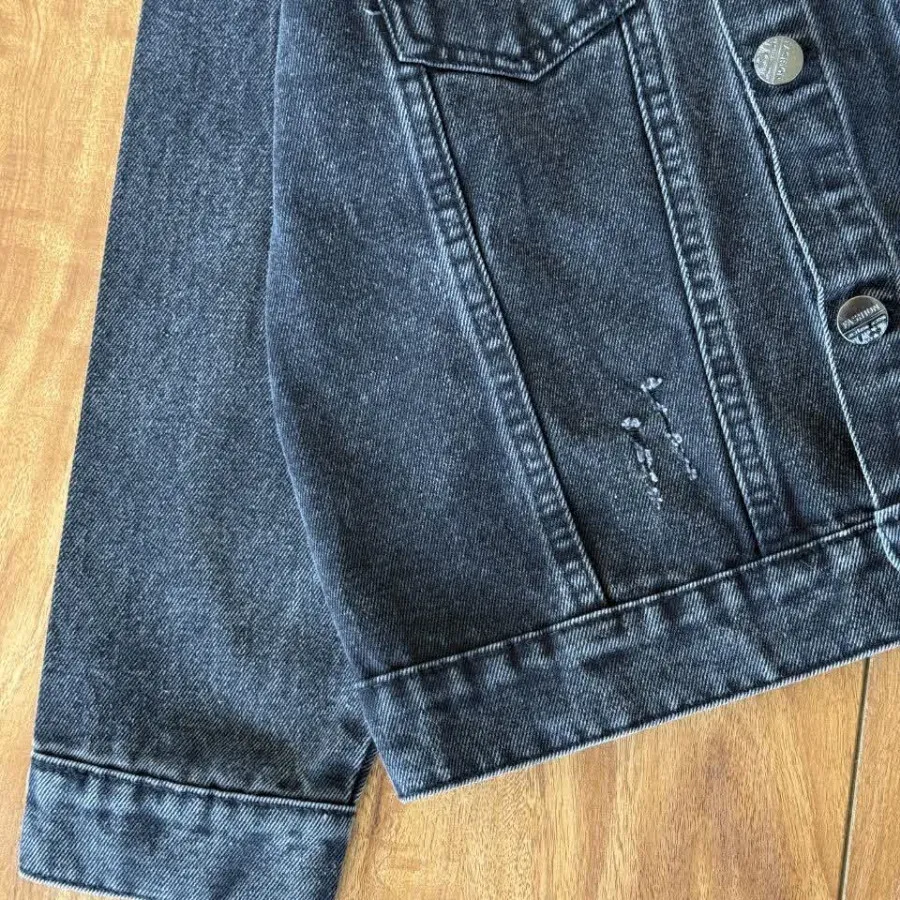 کت جین اسپرت