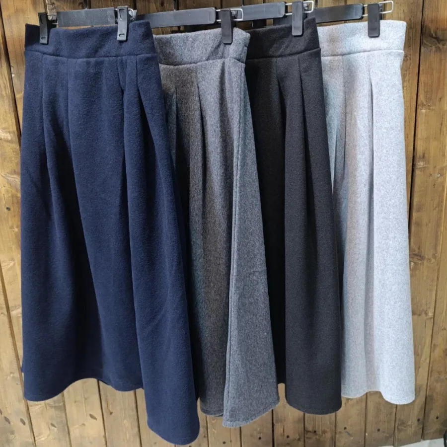 دامن پاییزه