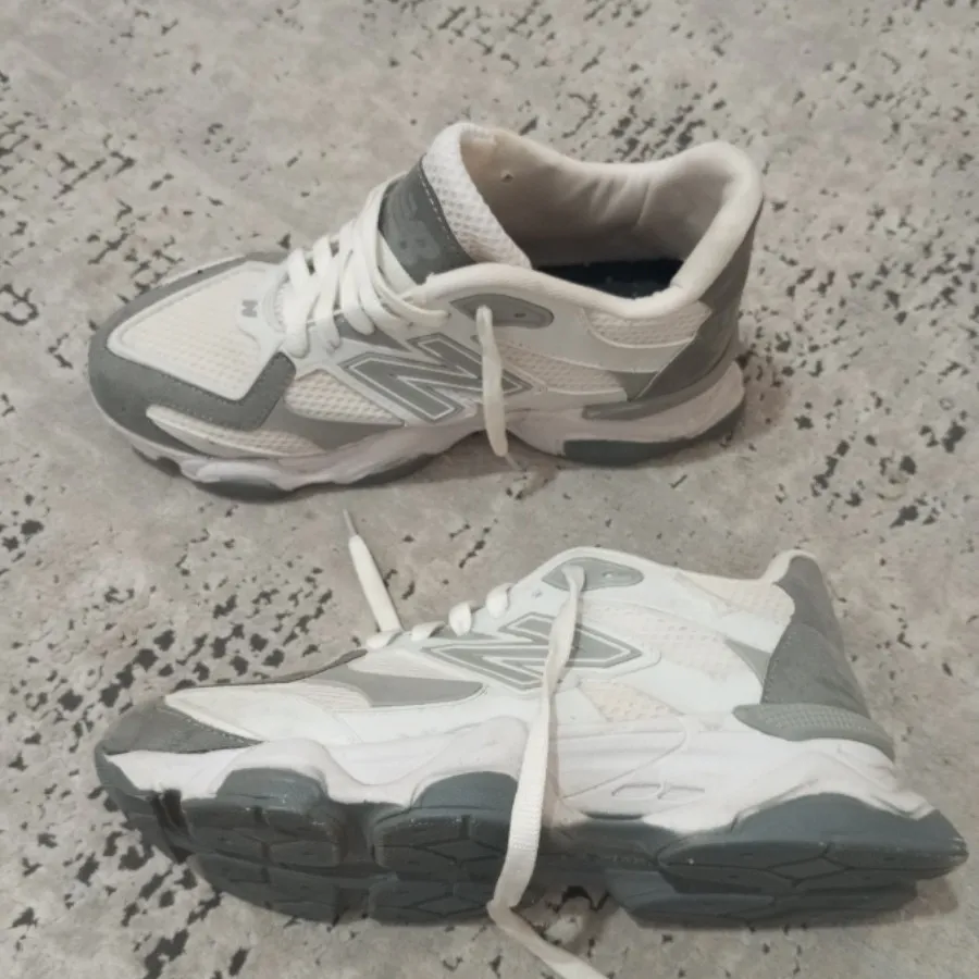 کفش اسپورت سفید