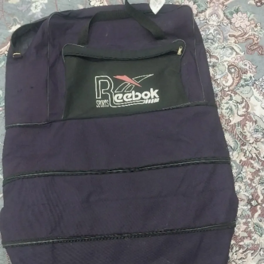 ساک مسافرتی طبقه ی سالم ت