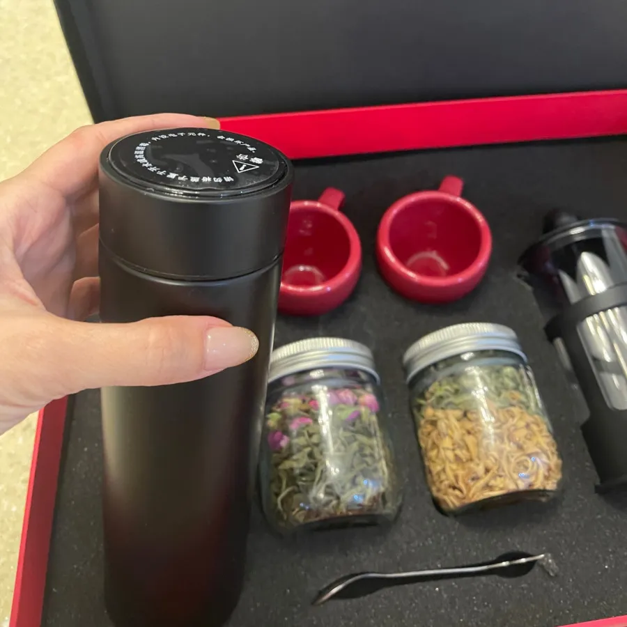 پک شب یلدا هدیه