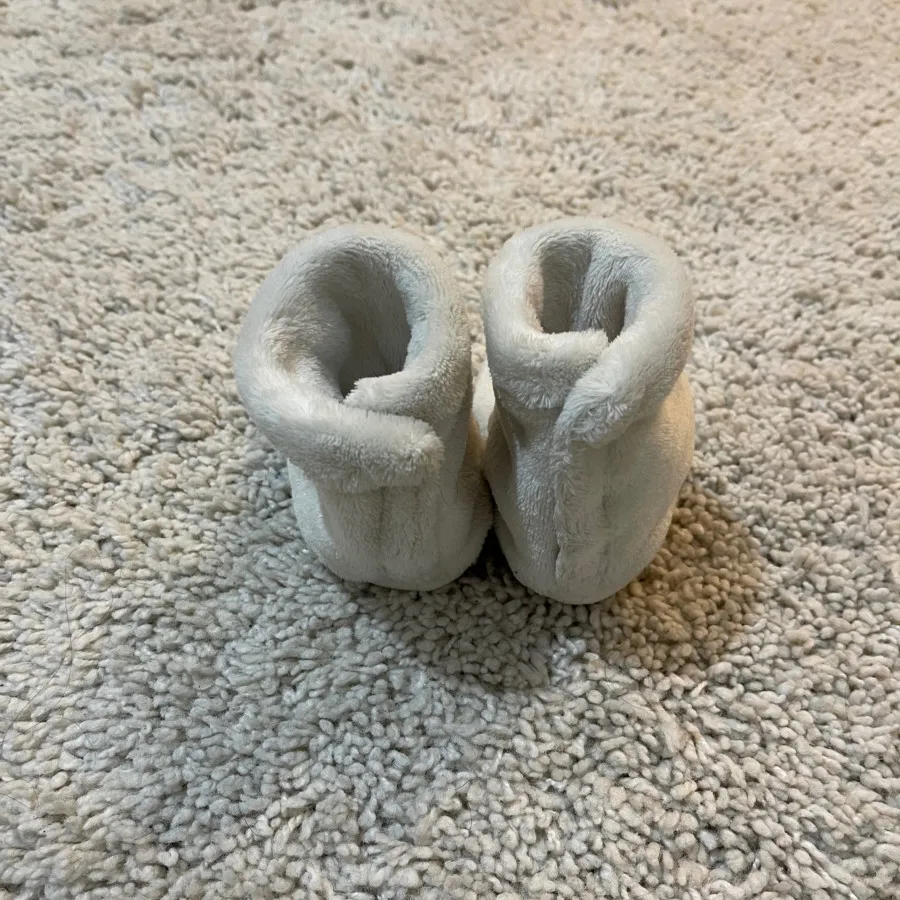 پاپوش بچگانه برند H&M