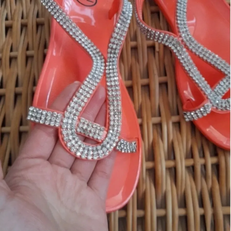 صندل مارک تی تی