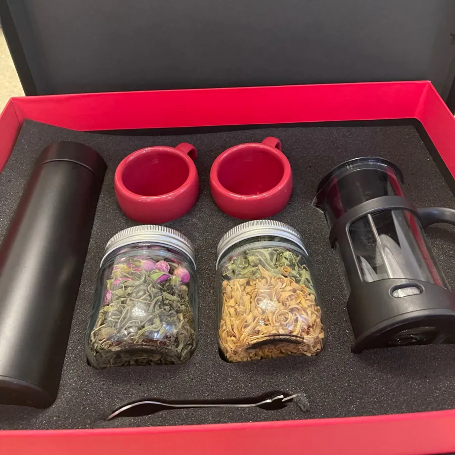 پک هدیه شب یلدا