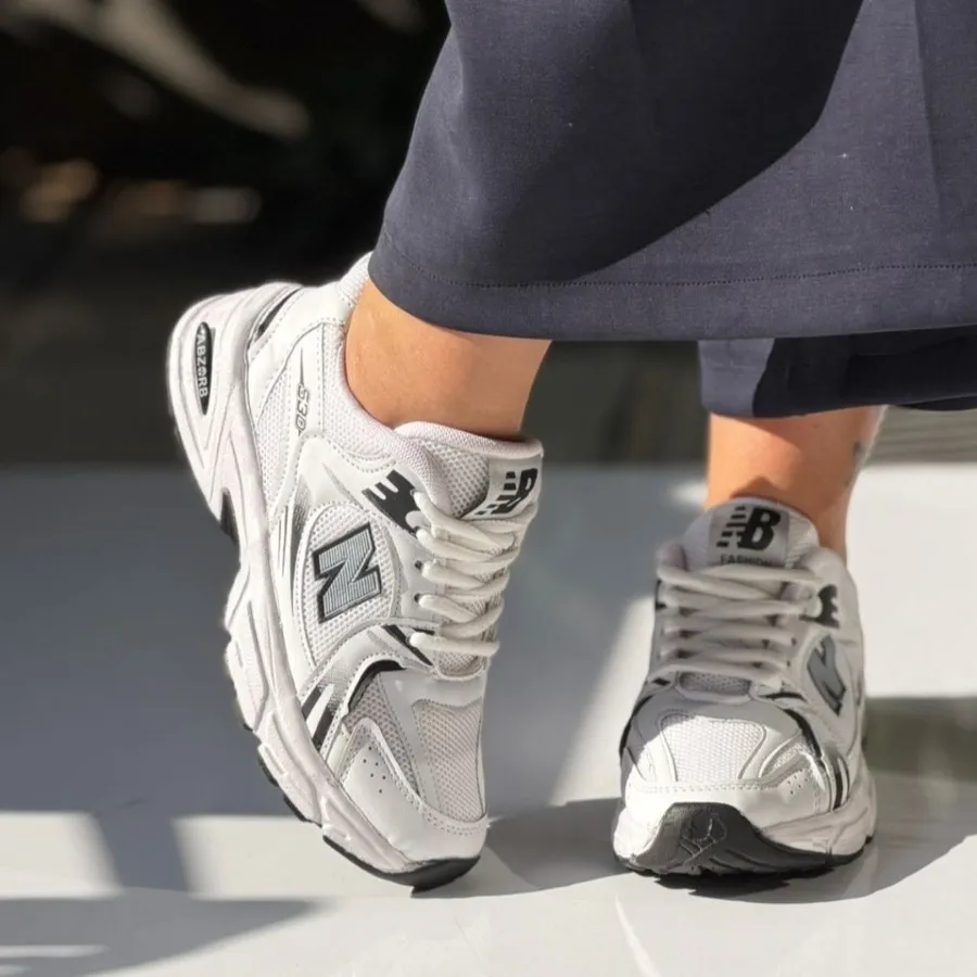 کتونی نیوبالانس