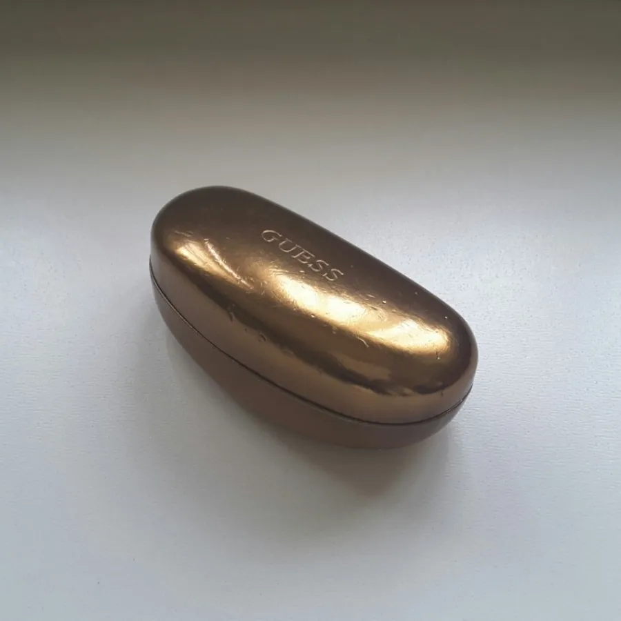 جعبه عینک گس