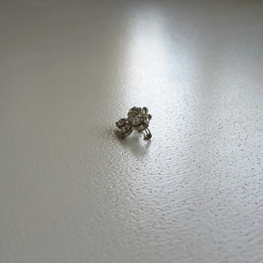 گل سینه ریز