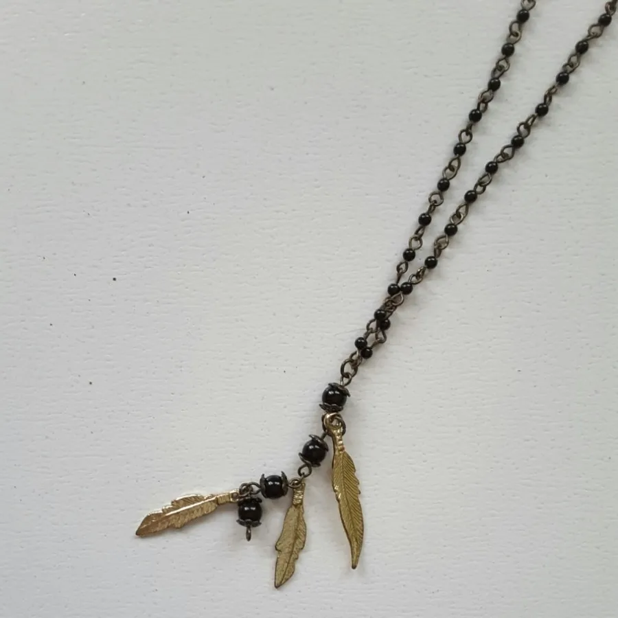 گردنبند آیکون برد