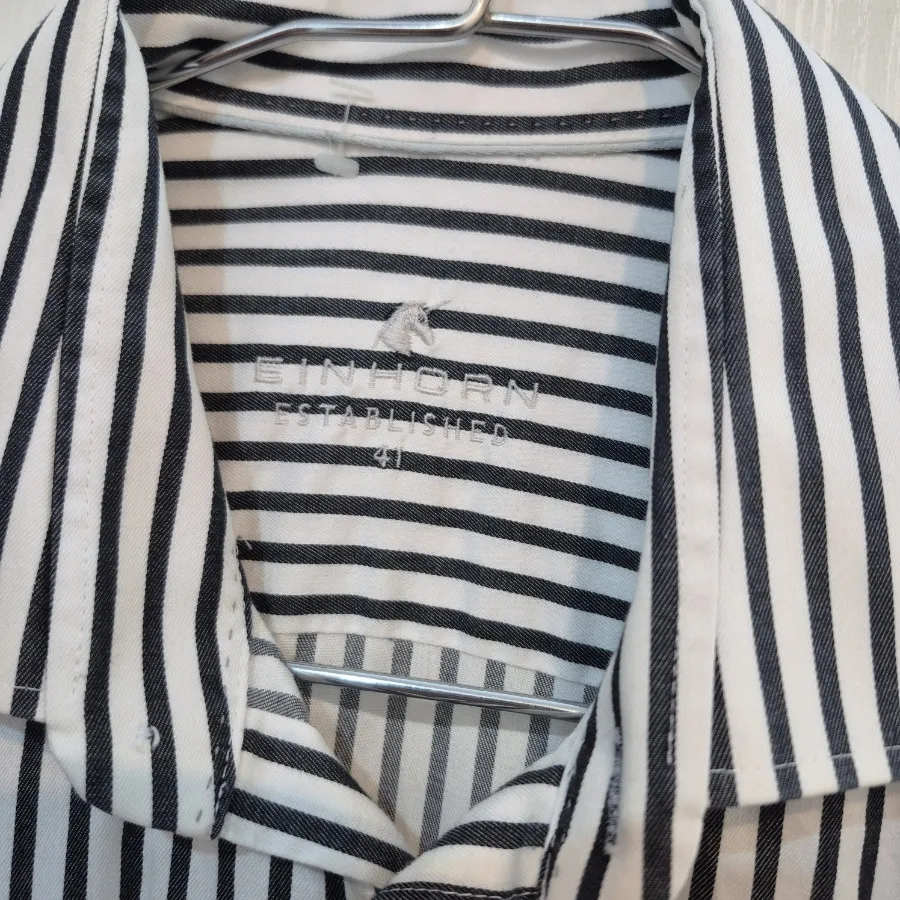 پیراهن مردانه