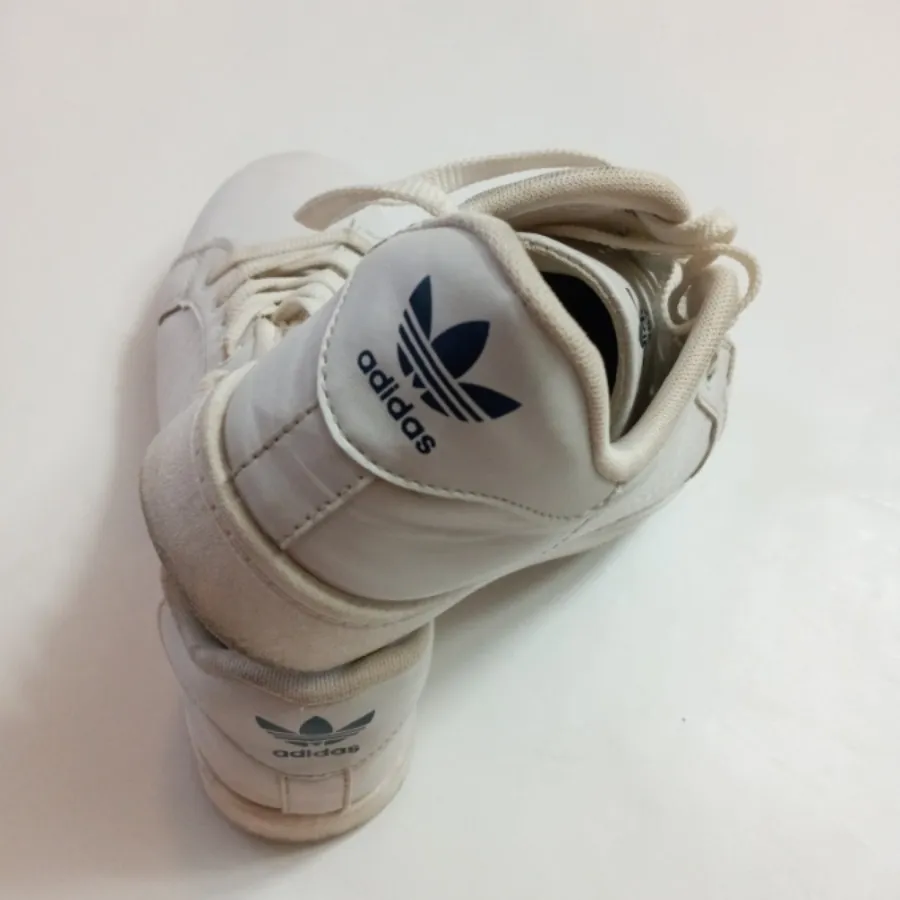 کفش اسپرت مدل آدیداس