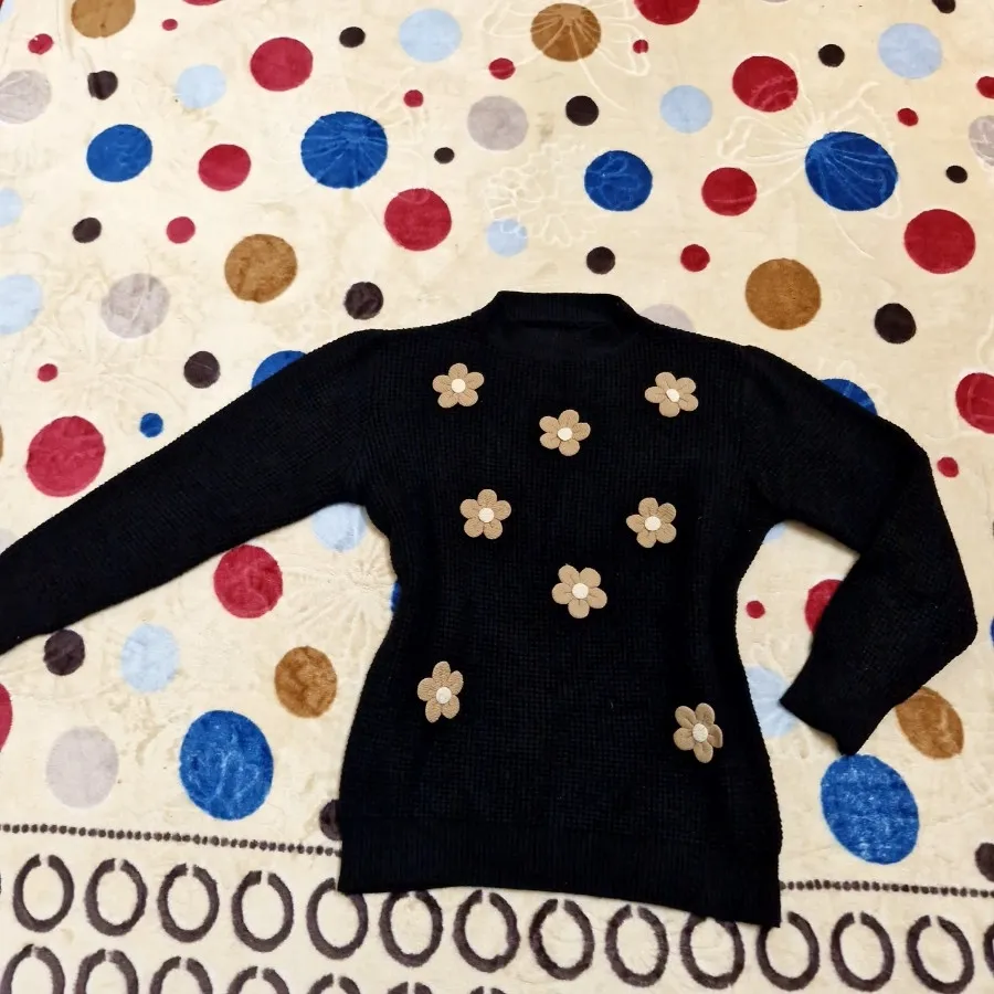 بافت خارجی مشکی گلدار