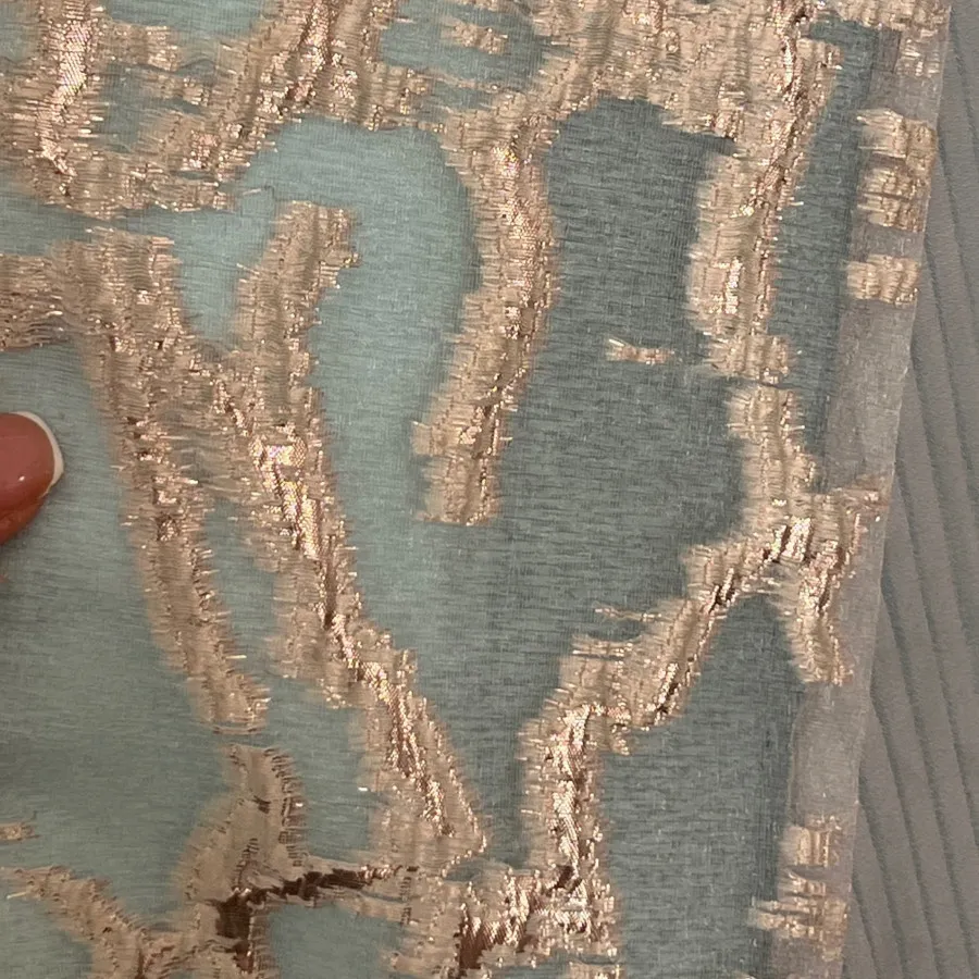 عبا ابی و نقره ای