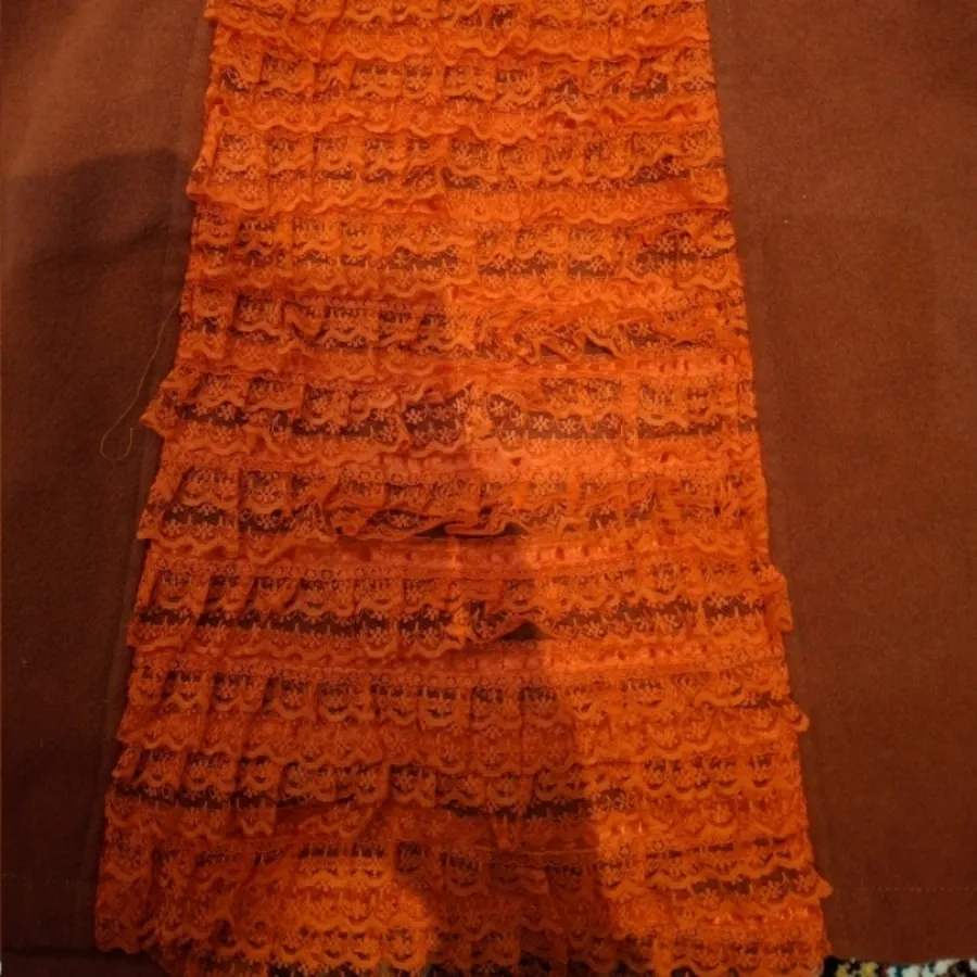 پالتو نارنجی 5 ساله