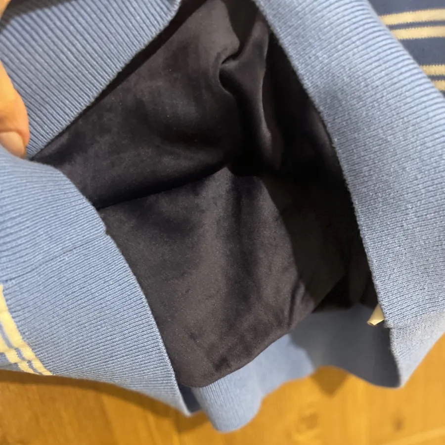 بافت داخل مخمل جین وست