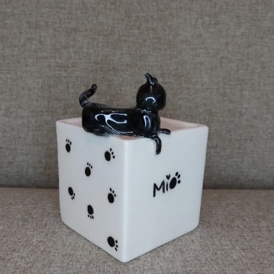 ماگ گربه برجسته