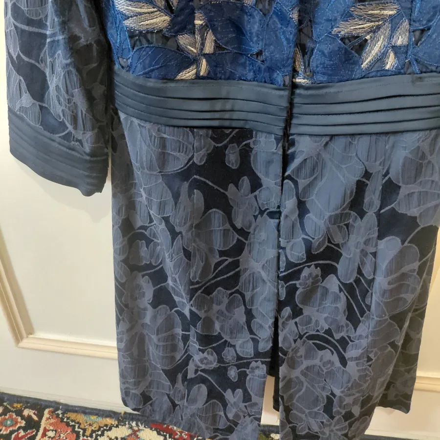 مانتو مجلسی