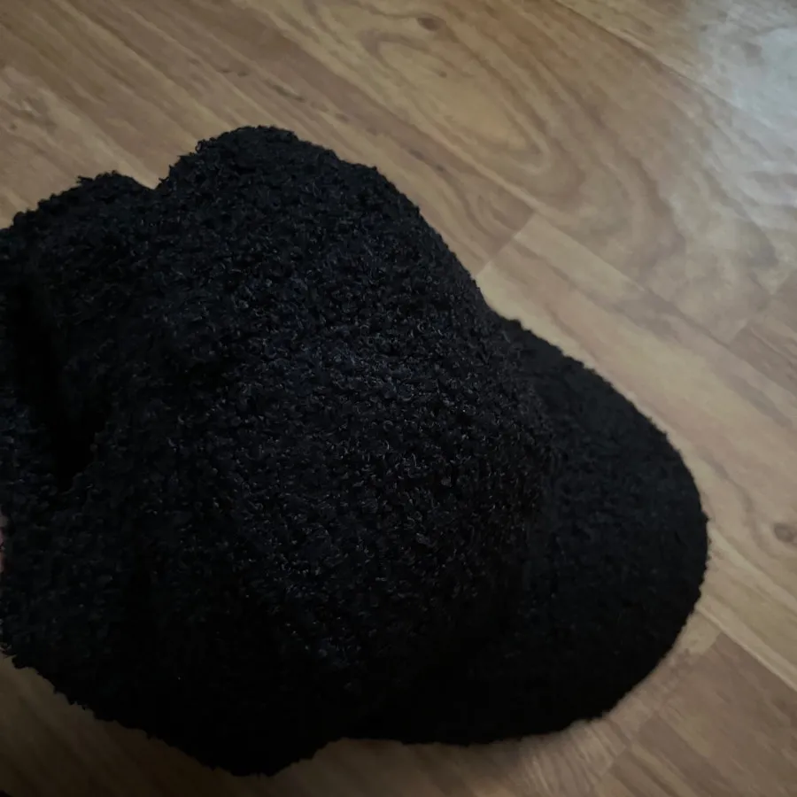 کلاه مشکی تدی