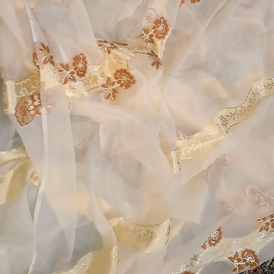 پارچه پرده حریر طلاکوب