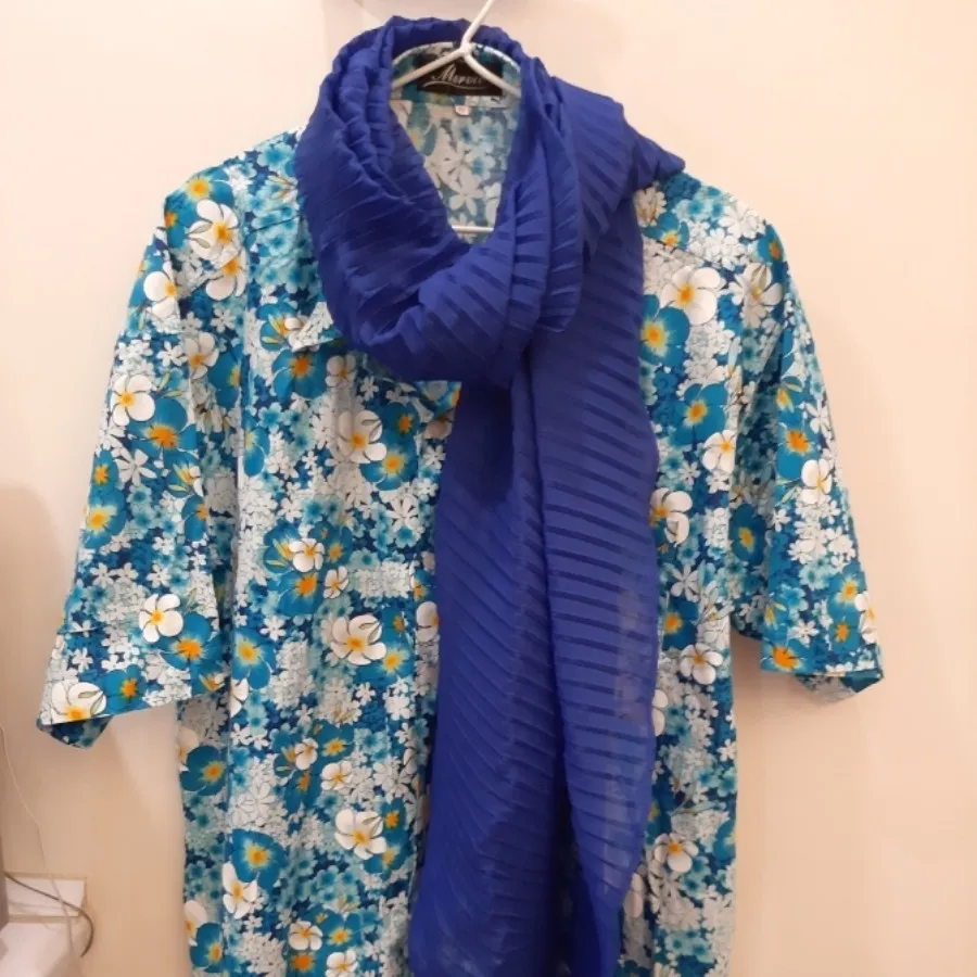 پیراهن و شال