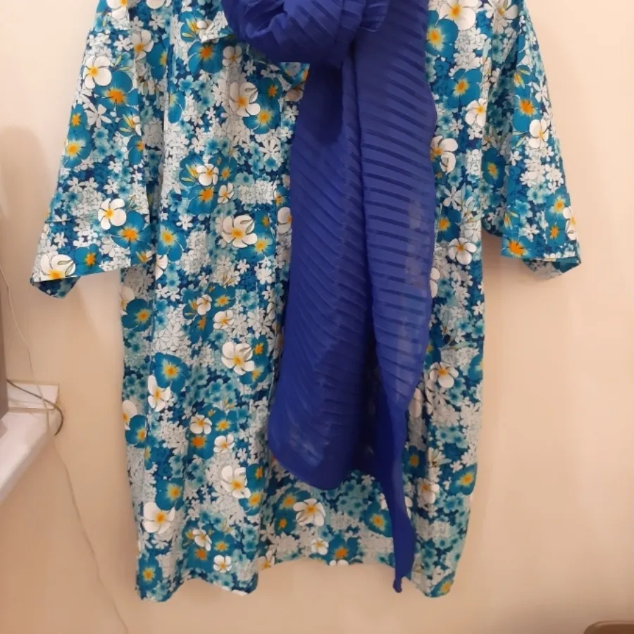 پیراهن و شال