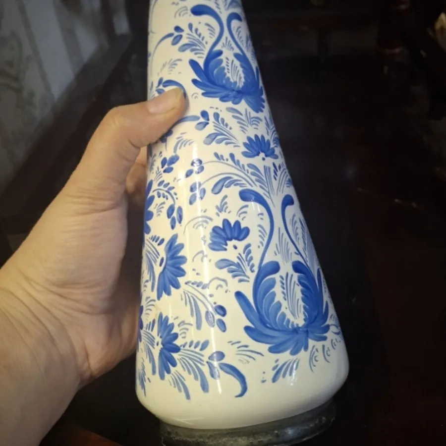 گلدان سرامیکی قدیمی